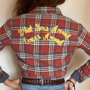 What Goes Around Comes Around 
Long sleeve button up collared flannel 
Sz small